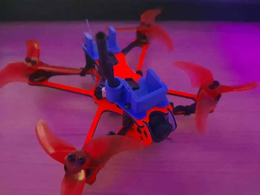 Giá đỡ pin cho TinyHawk II Freestyle với lỗ ăng-ten - Image 1