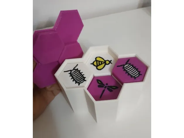Mô hình trò chơi Hive với các phần mở rộng và hộp đựng - Image 2