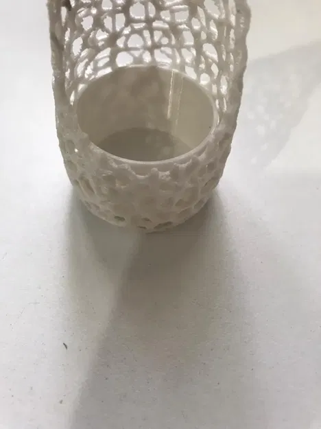 Chậu cây cho dây leo với thiết kế thông minh - Image 4