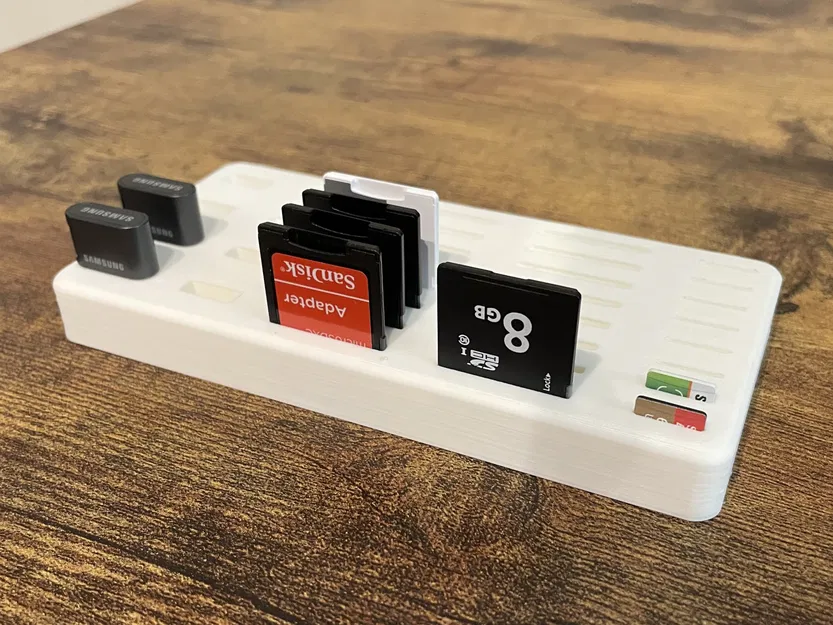 Giá đỡ thẻ SD, thẻ Micro SD và USB Flash Drive - Image 1