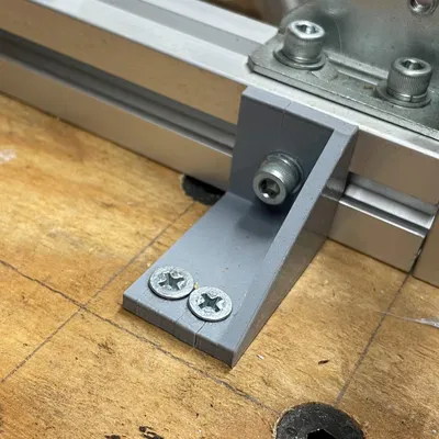 Giá đỡ vít cho khung nhôm 30x30mm với đế 30 hoặc 45mm