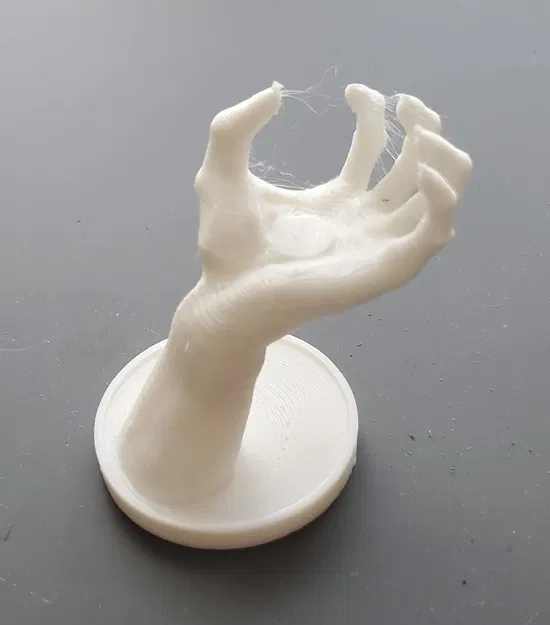 Giá đỡ hình bàn tay độc đáo cho laptop - Image 1