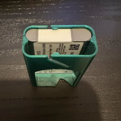 Giá đỡ pin cho Ricoh GR III / GR IIIx với thiết kế an toàn