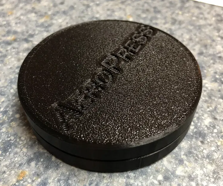 Giá đỡ bộ lọc AeroPress có logo - Image 2