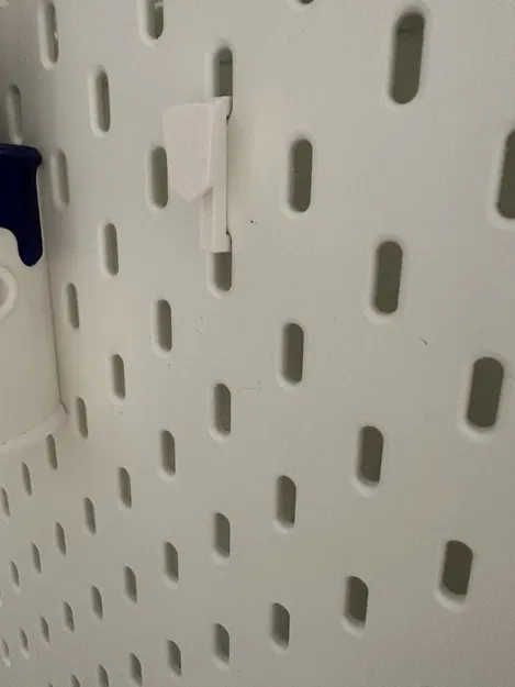 Giá đỡ dao Morakniv trên kệ SKÅDIS của IKEA - Image 2