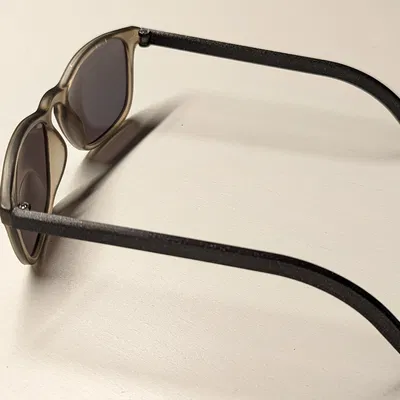 Gọng kính thay thế cho kính râm trẻ em