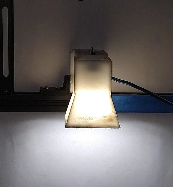 Đèn chiếu sáng cho máy in 3D Ender 3 với khung 2020 - Image 1