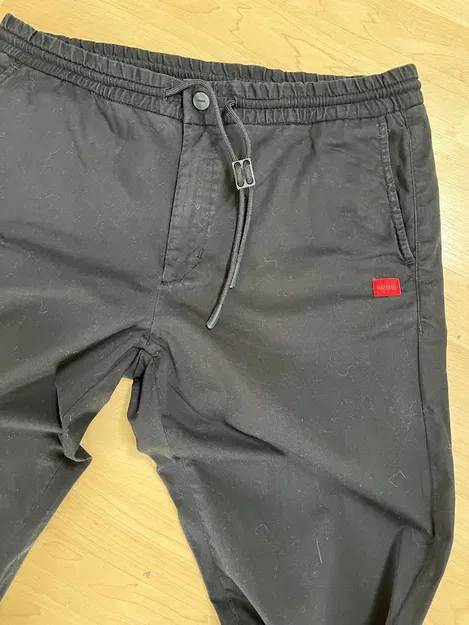 Dụng cụ siết chặt quần nhanh chóng và dễ dàng - Image 1