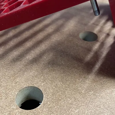 Giá đỡ router cho mộng rời 5mm sử dụng DeWalt DCW604