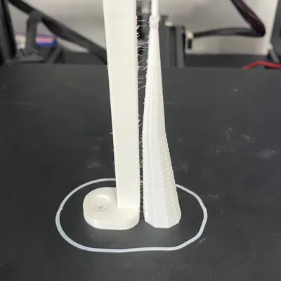 Giá đỡ tổ chức bàn làm việc đơn giản dưới bàn