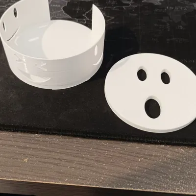 Đế lót ly với các biểu cảm mặt cười khác nhau