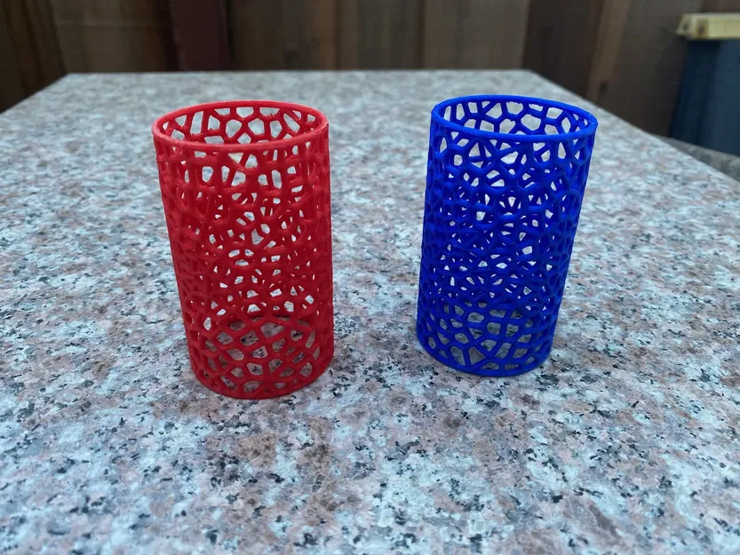 Xi lanh rỗng có họa tiết Voronoi với dải giữa đặc sắc - Image 4