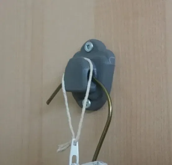 Móc treo đồ cho phòng giặt giũ chắc chắn - Image 1