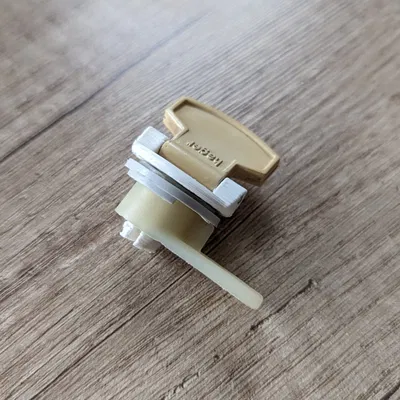 Cơ chế khóa thay thế cho hộp cầu chì Hager