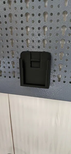 Giá đỡ pin BOSCH 18V cho bảng treo dụng cụ - Image 1