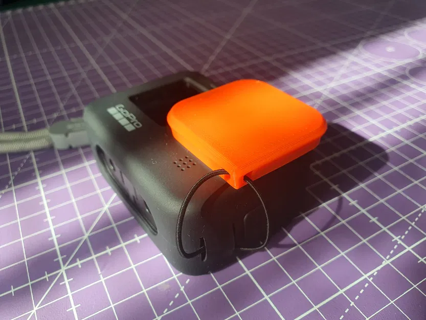 Nắp ống kính GoPro 11/10/9 có lỗ treo dây - Image 3