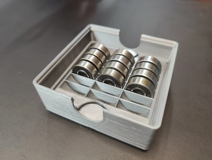 Giá đỡ bi 608 với nắp che bụi Gridfinity - Image 3