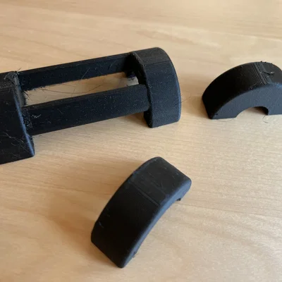 Giá đỡ khung xe lăn Küschall K Series bị gãy