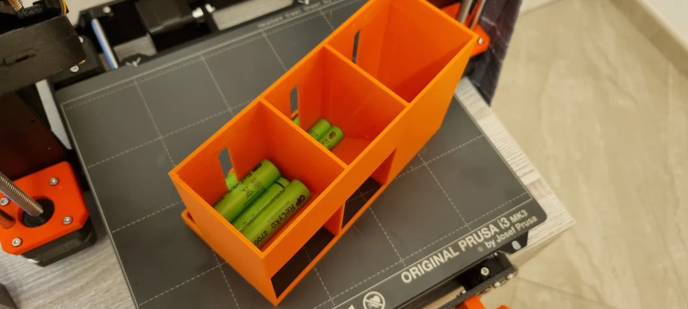 Máy phân phối pin AA/AAA để bàn + ngăn chứa pin đã hết năng lượng - Image 2