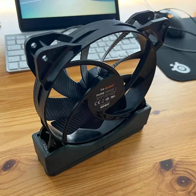 Giá đỡ quạt máy 140mm với chân gập gọn nhẹ