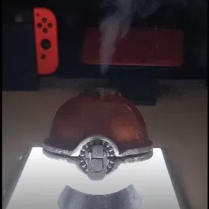 Mô hình pokeball từ Pokémon Legends Arceus với chi tiết chính xác