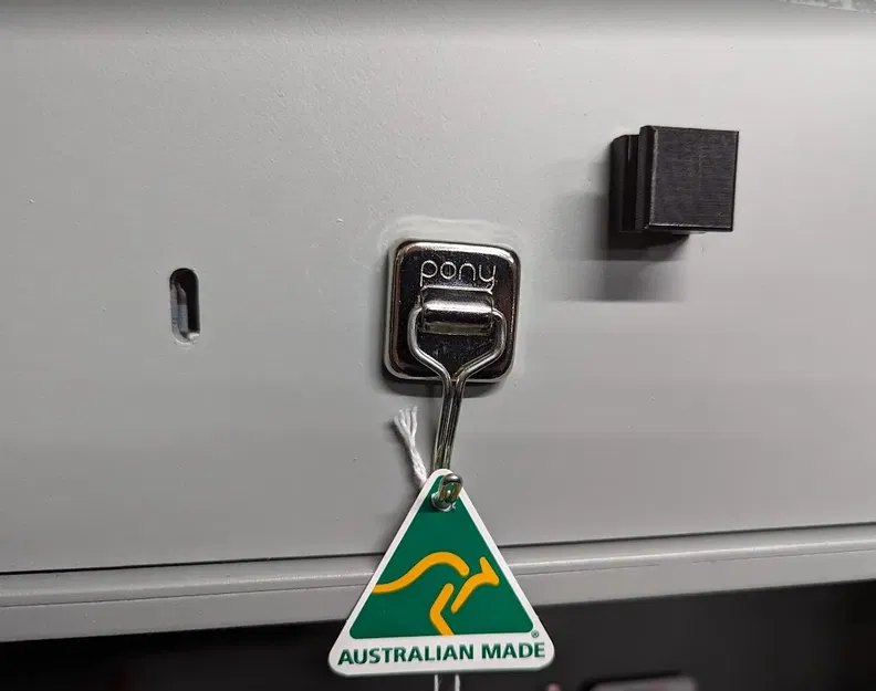 Tay nắm cửa từ tính cho khoang lưu trữ an toàn - Image 2