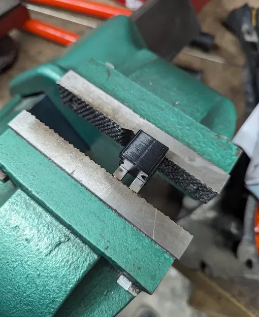 Tay nắm cửa từ tính cho khoang lưu trữ an toàn - Image 3