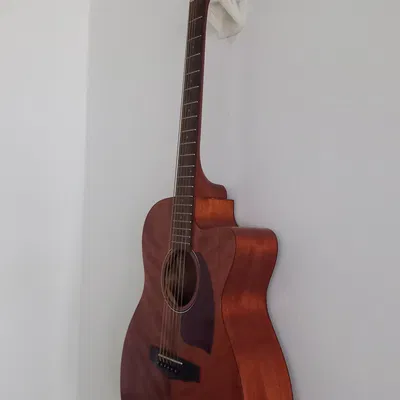 Giá treo tường cho đàn guitar cổ điển chắc chắn