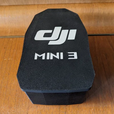 Hộp đựng du lịch DJI Mini 3 nhỏ gọn và chắc chắn