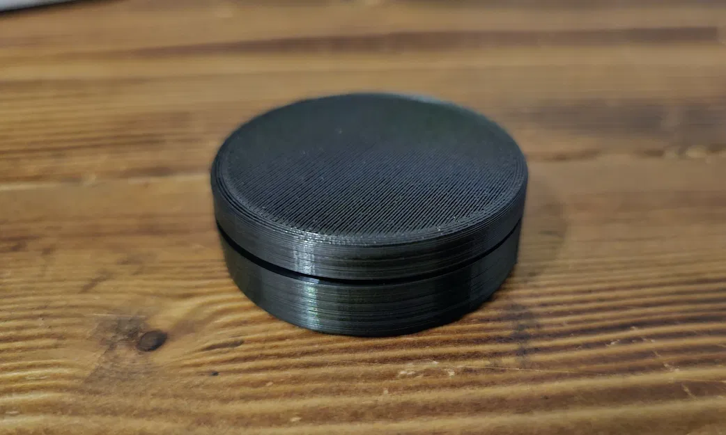 Puck cảm giác với thiết kế đơn giản và hiệu quả - Image 1