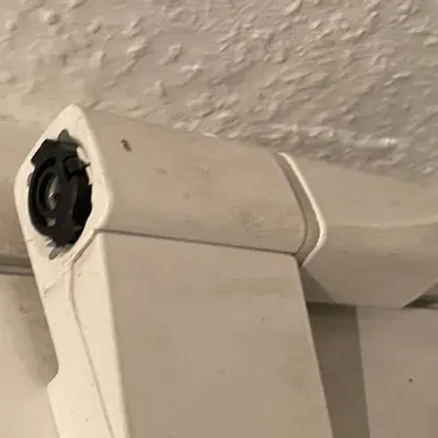 Nắp che bản lề cửa trước cho nhà cửa