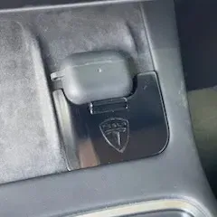 Bộ chuyển đổi sạc Airpods cho trạm sạc Tesla