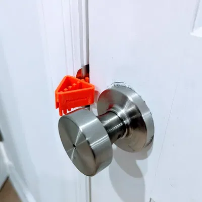 Khóa cửa di động PrusaLock in 3D cho an ninh du lịch