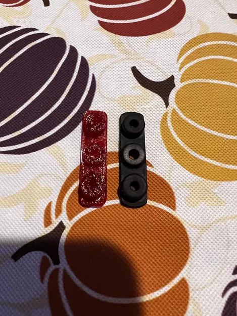 Nắp che bụi cho cổng tai nghe và DC của Yaesu VX-8DR - Image 5