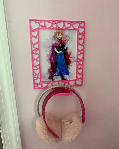 Khung ảnh hình trái tim với móc treo cho vòng tay và dây chuyền - Image 1