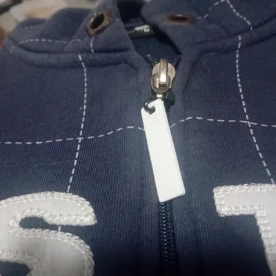 Phụ kiện thay thế cho khóa kéo bị hỏng