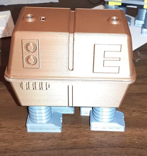 Mô hình đồ chơi Gonk Droid bốn chân trong Star Wars - Image 1