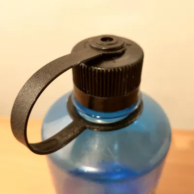 Dây đeo Nalgene cho bình nước với thiết kế linh hoạt