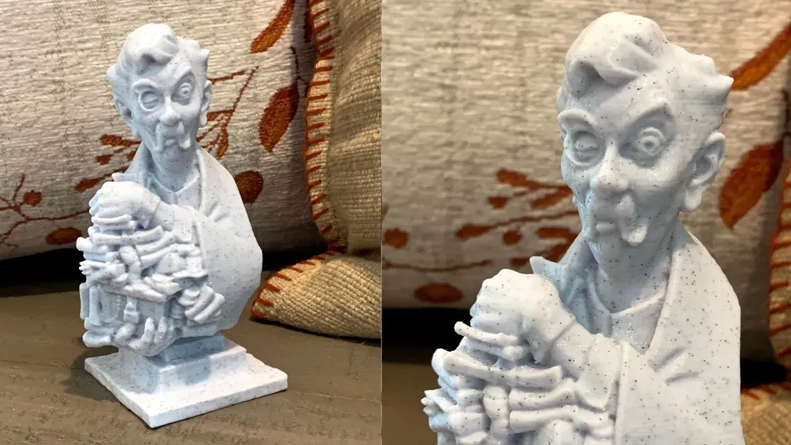 Tượng bán thân Uncle Jacob tại Biệt thự Ma quái Disney - Image 1