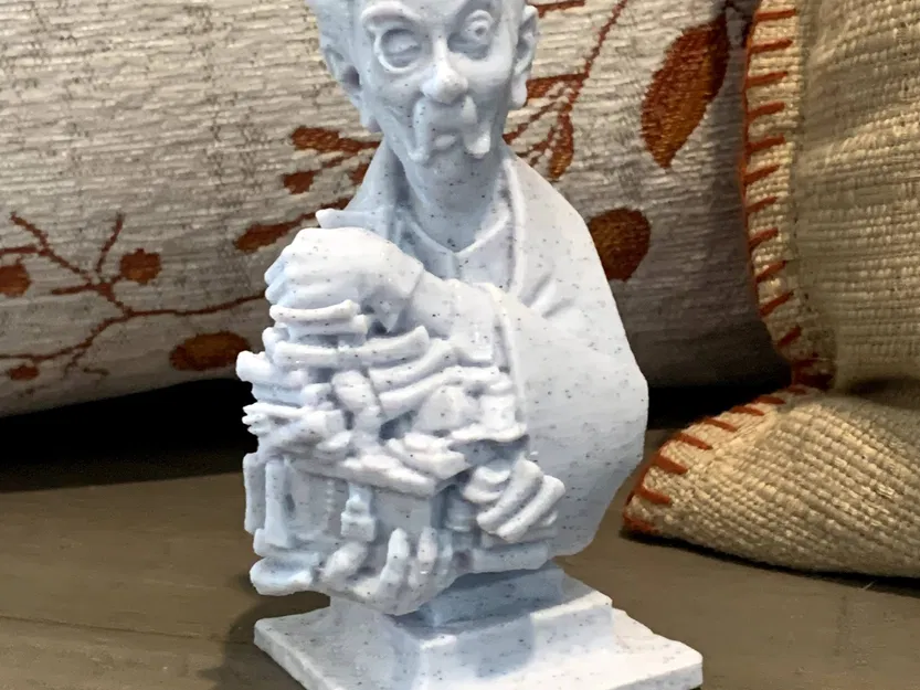 Tượng bán thân Uncle Jacob tại Biệt thự Ma quái Disney - Image 2