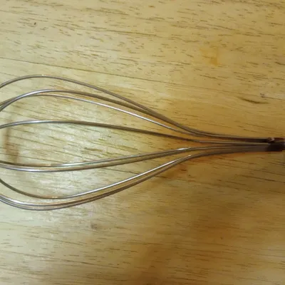 Cán wisk thay thế cho wisk yêu thích của vợ tôi