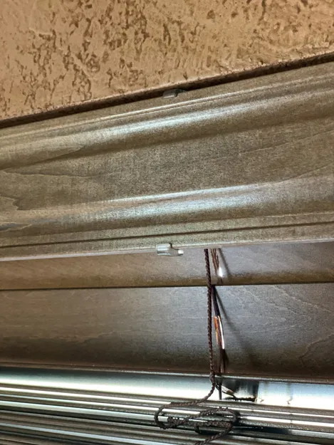 Kẹp valance nhựa trong cho rèm cửa "Blinds Unlimited - Image 4