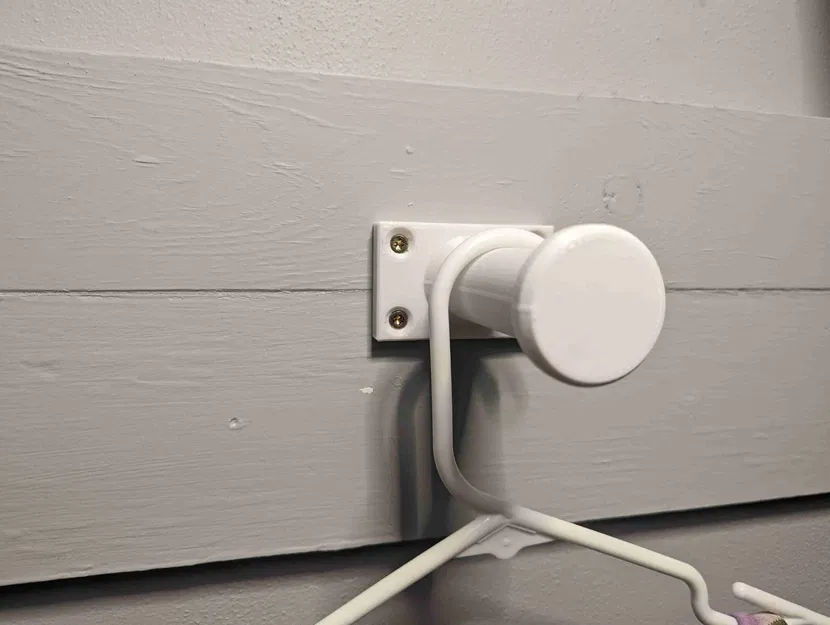 Thanh treo quần áo ngắn gắn tường - Image 1