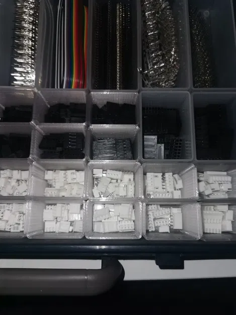 Chèn đồ insert cho hộp phân loại Raaco - Image 2