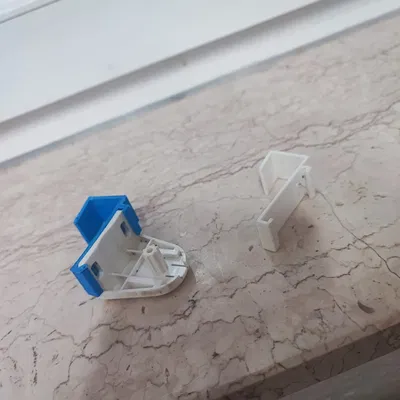 Giá treo rèm cuốn tự chế cho cửa sổ