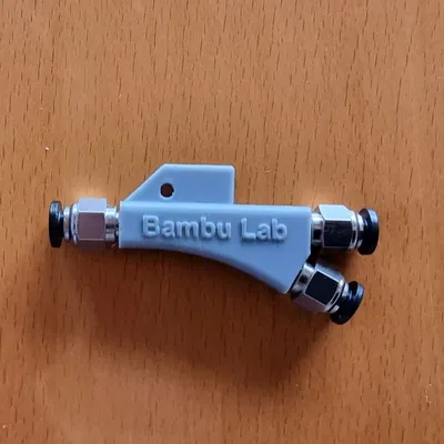 Bộ chia ống Bowden Y với kết nối PC4-M6 cho filament ngoài