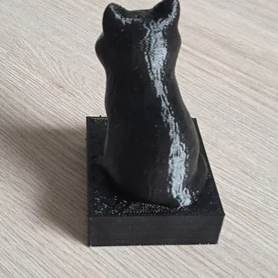 Tượng nhồi bông gấu trúc với chữ "c'est tombé du camion