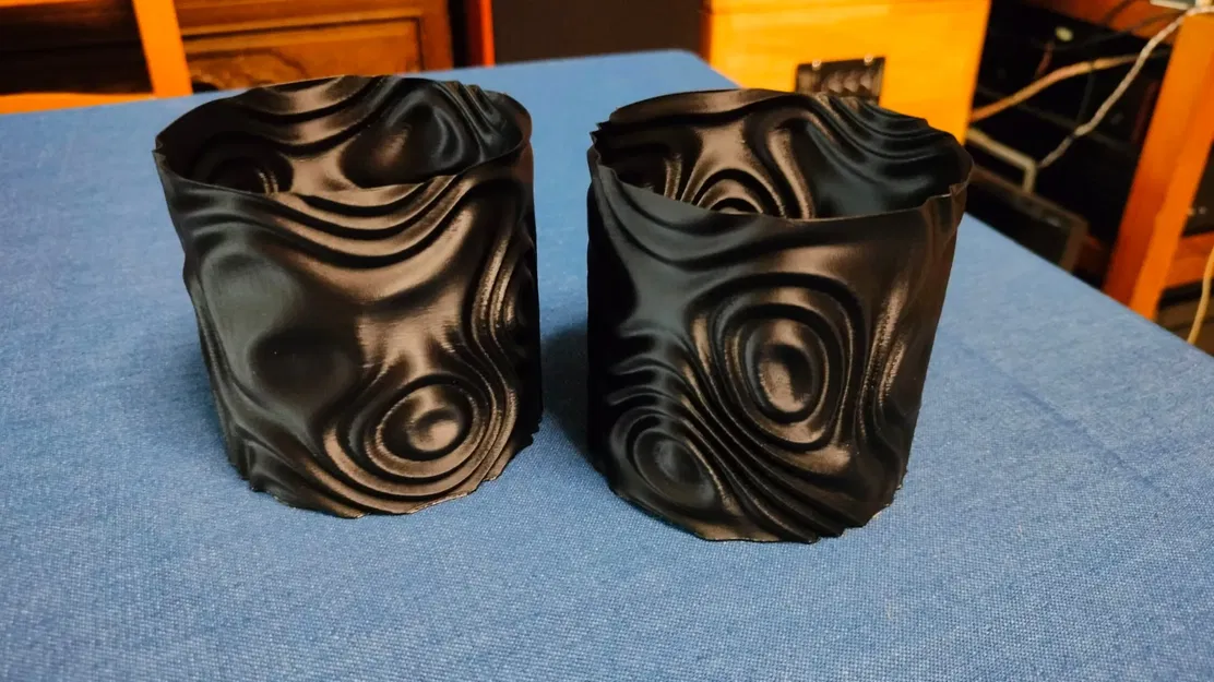 Bình hoa kiểu Voronoi cho cây trồng - Image 1