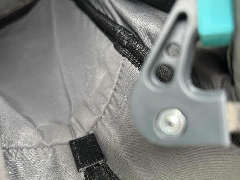 Sửa chữa khóa kéo cho balo yêu thích - Image 1