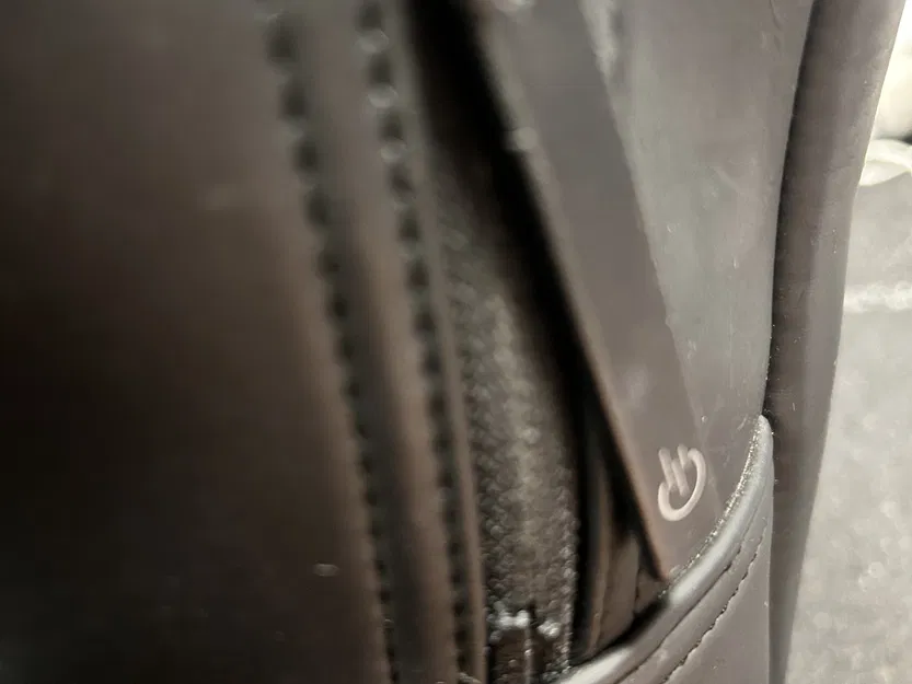 Sửa chữa khóa kéo cho balo yêu thích - Image 3